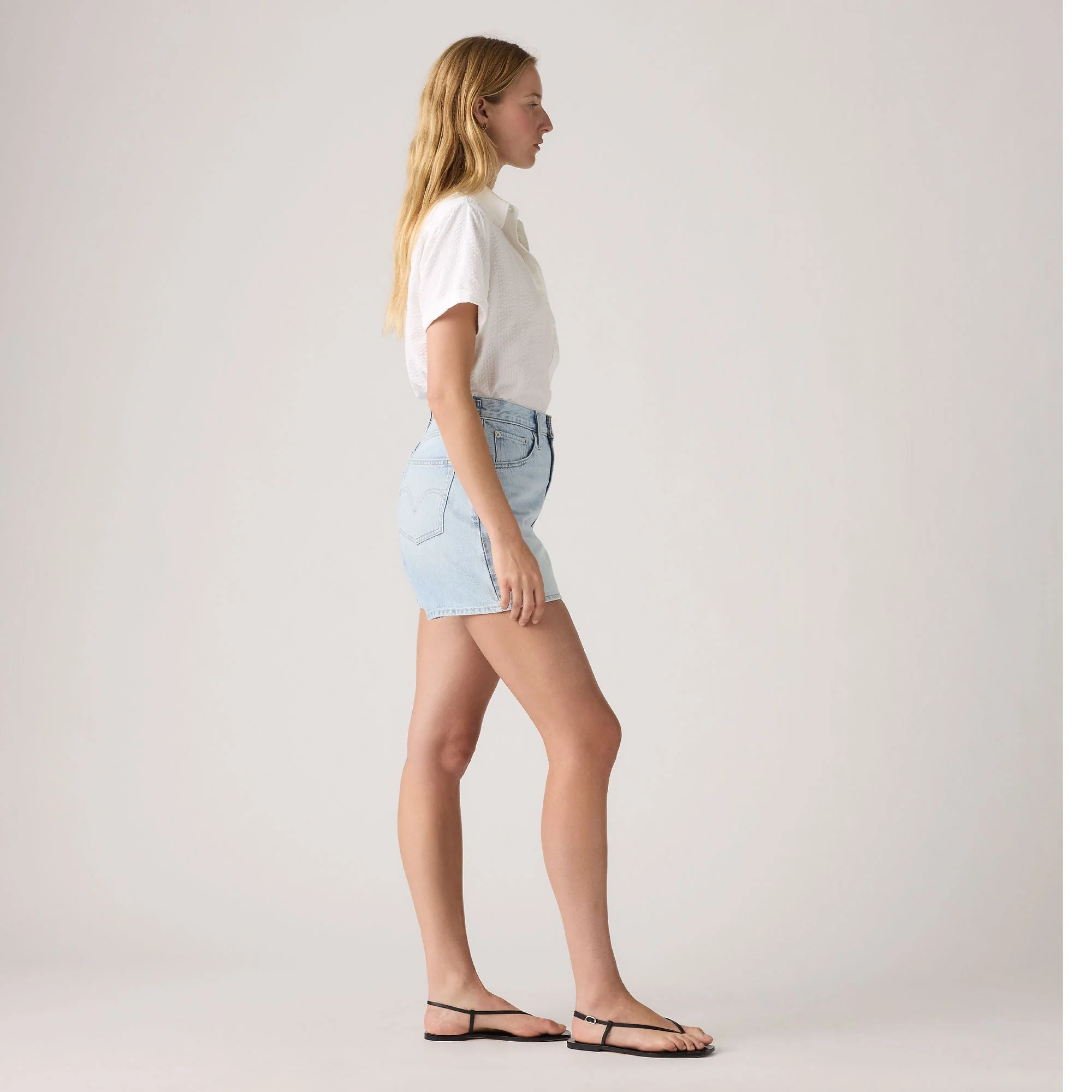 Levi's® Women's Cinch Mid-Thigh Shorts - Image 3