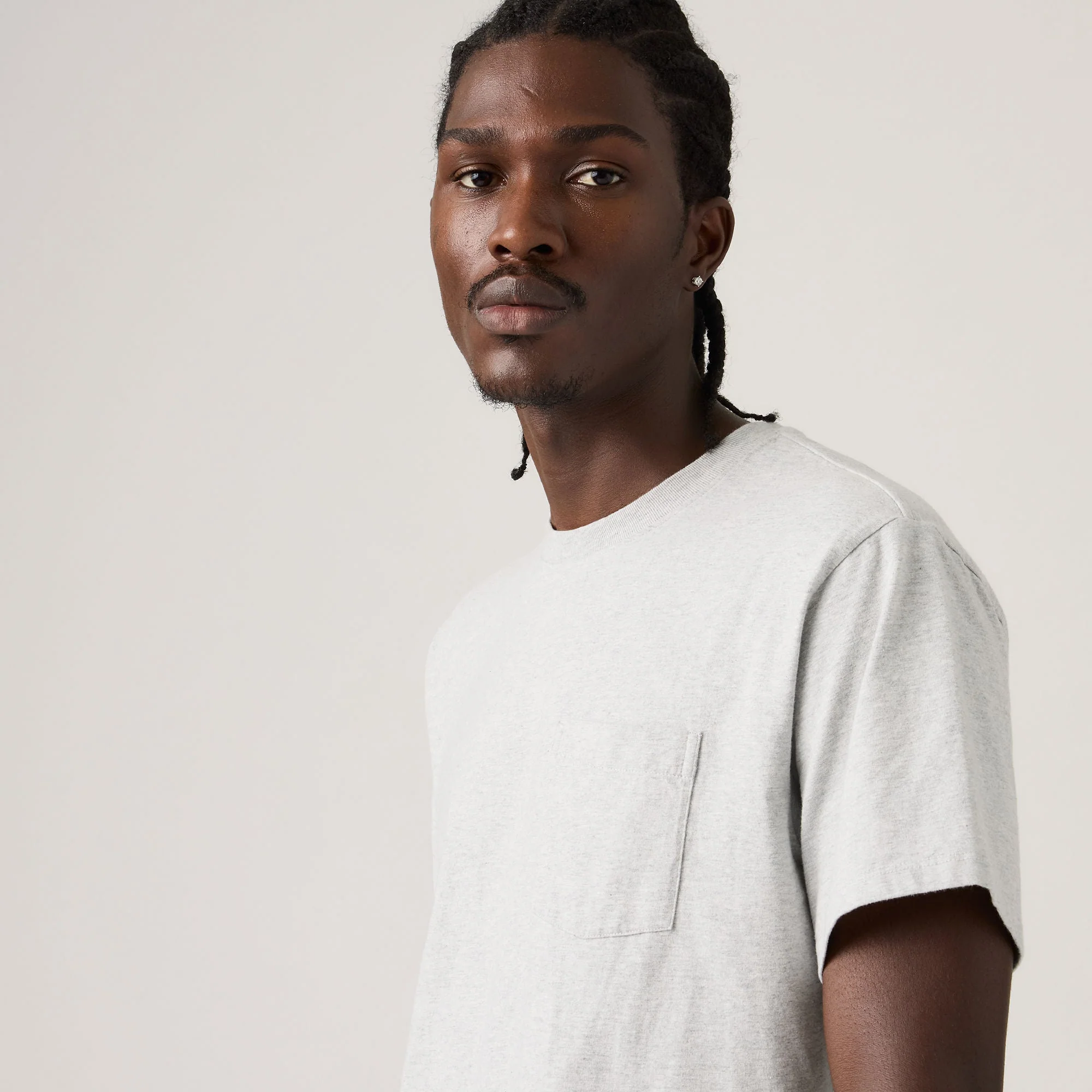 Levi's® Men's Essential Pocket Tee - Image 4