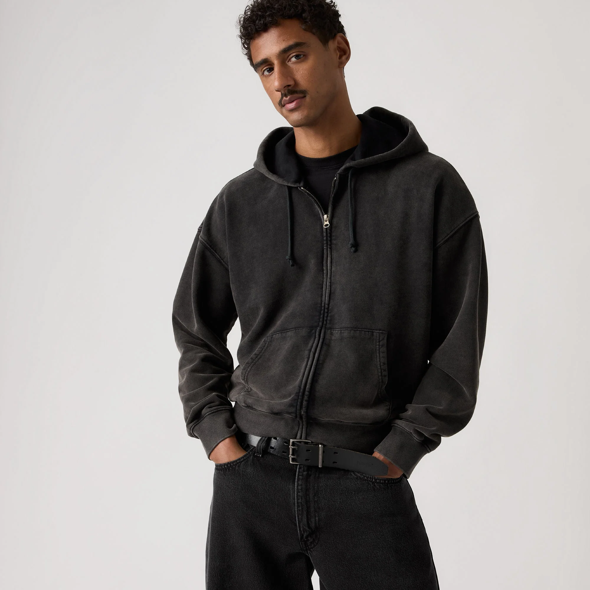 Levi's® Men's Hayes Boxy Full-Zip Sweatshirt - Image 3