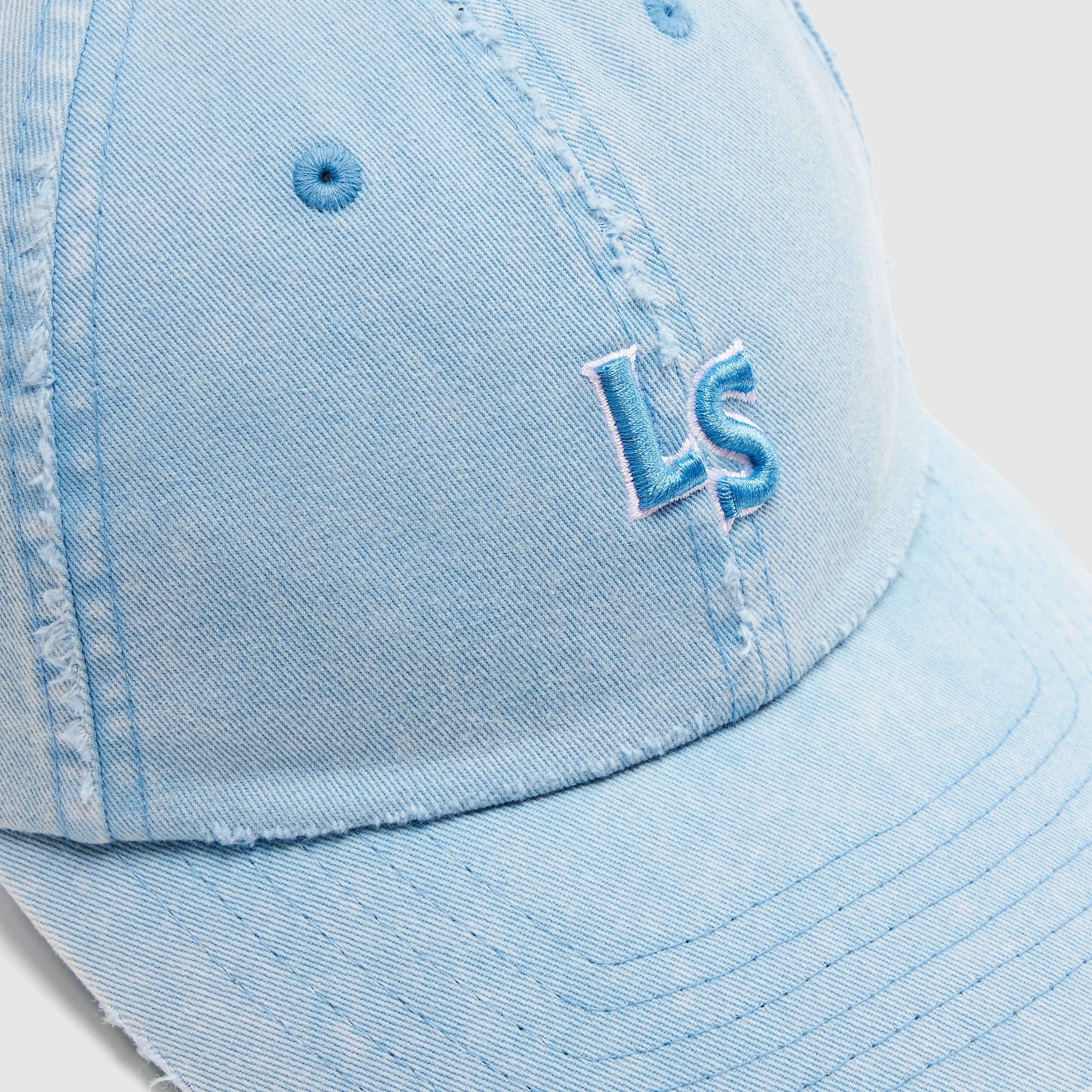 Levi's® Men's Monogram Cap - Image 5