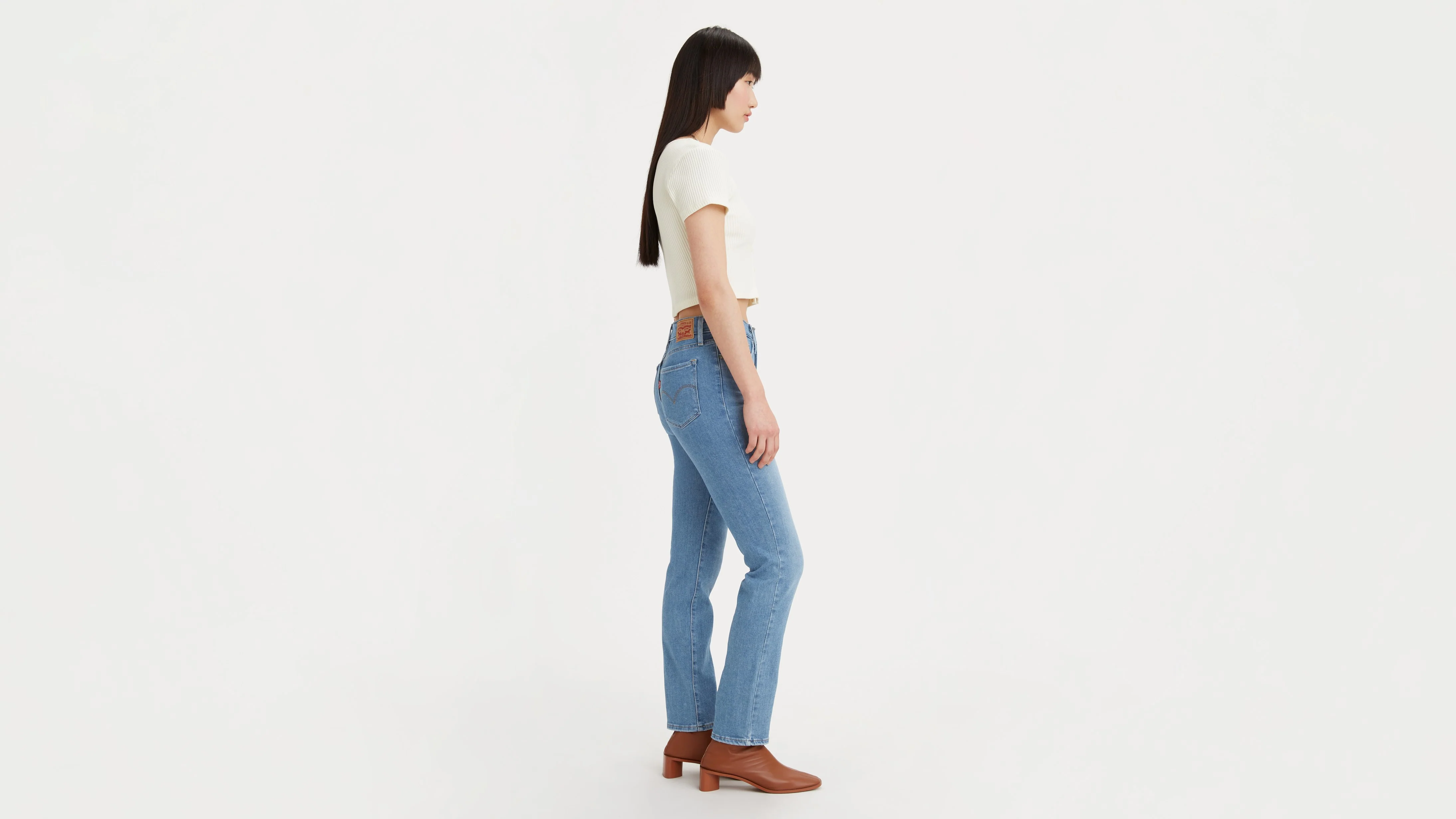 Levi’s® Women's 312 Shaping Slim Jeans - Image 3