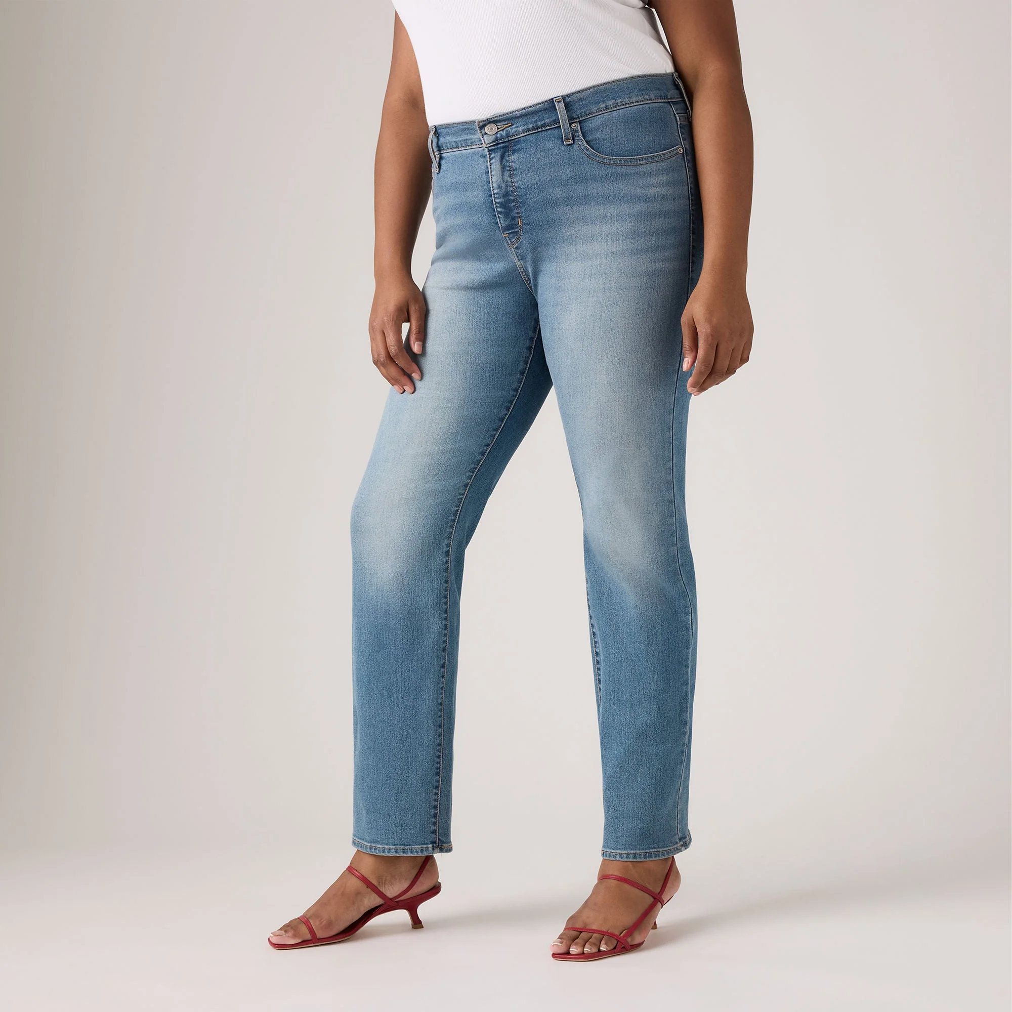 Levi's® Women's 314 Shaping Straight Jeans (Plus Size) - Image 5
