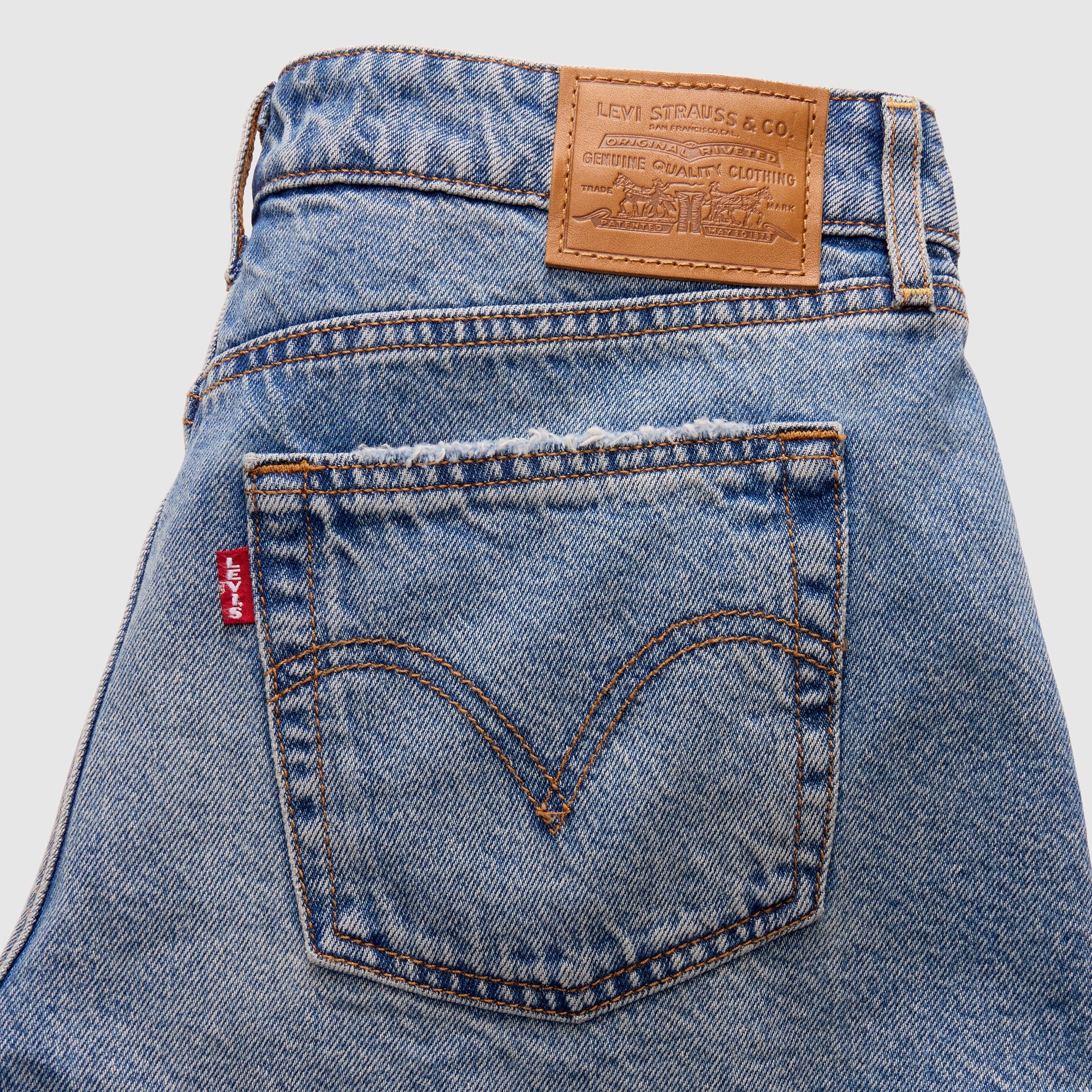 Levi's® Women's Low Shorts - Image 7