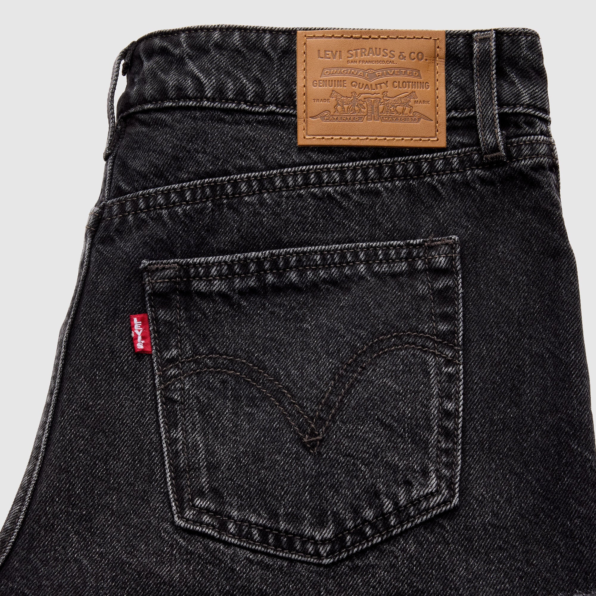 Levi's® Women's Low Shorts - Image 7